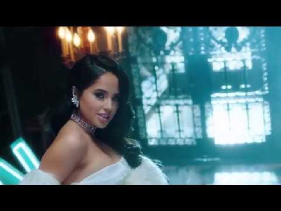 Canal Sony Presenta Becky G