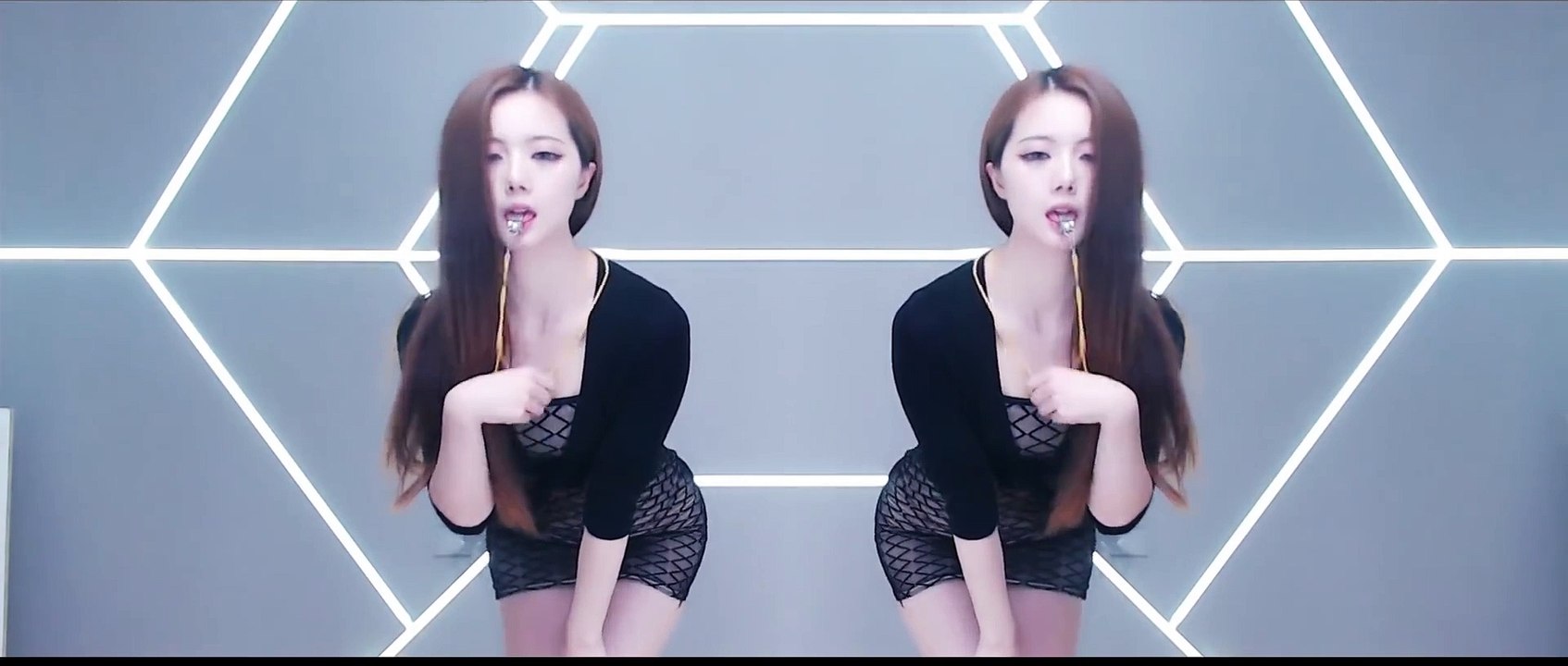 HOT GIRL DANCE #2