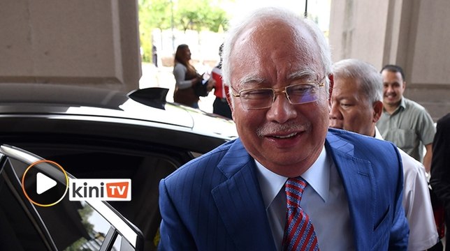 'Masa itu dah tak sempat nak ambil pakaian dari Pekan'