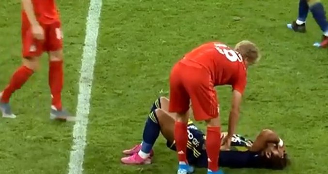 Ersun Yanal'ın 'Sadık yat Sadık' demesi sosyal medyayı salladı