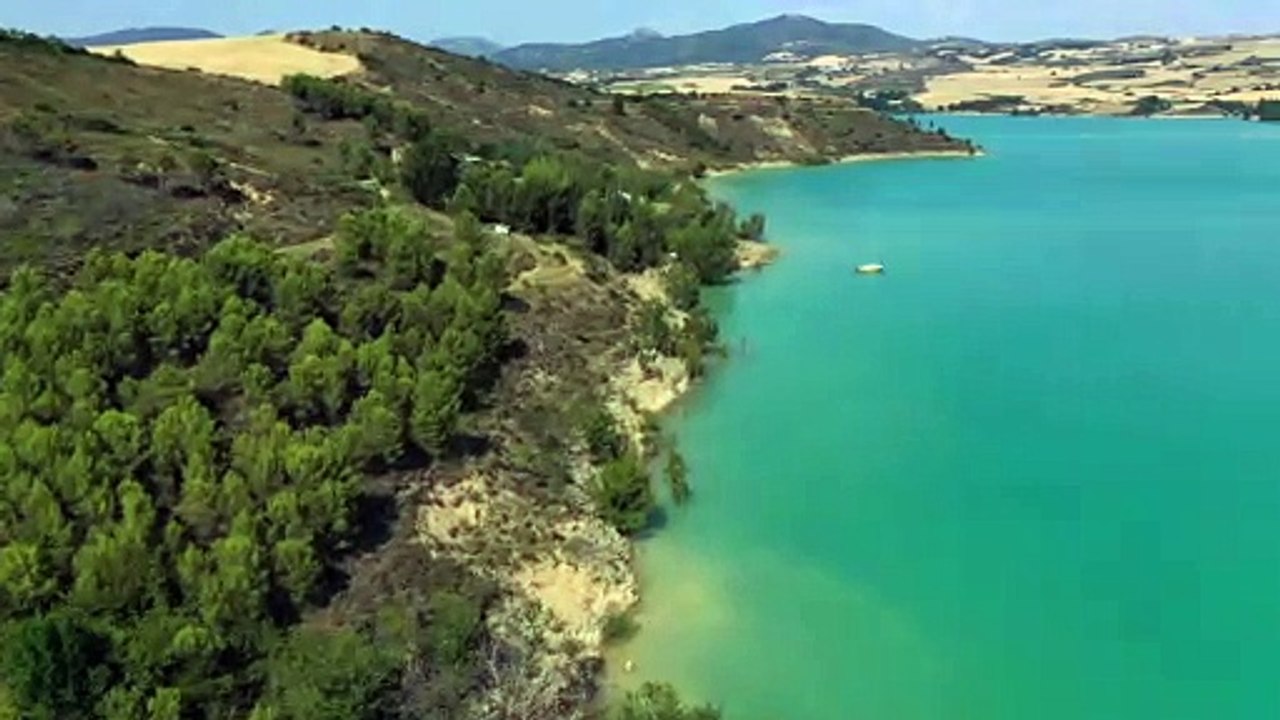 Imágenes aéreas del pantano de Alloz grabadas por un dron de la Policía Foral