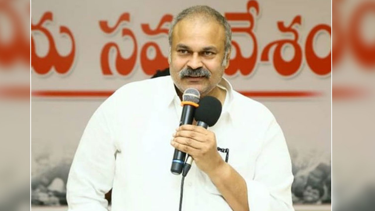 Nagababu Emotional Speech About Pawan Kalyan At Narsapuram || Filmibeat Telugu