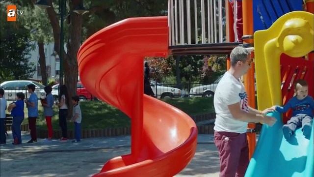 Ne kadar kitap, o kadar dondurma! - Mutlu Ol Yeter 6.Bölüm