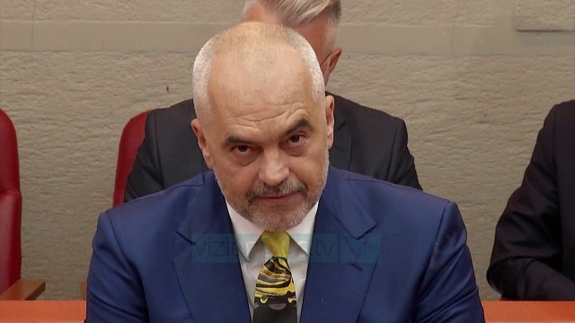 Veliaj betohet si kryebashkiak - News, Lajme - Vizion Plus