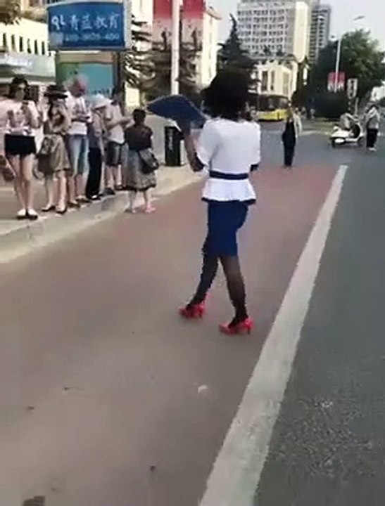 Cette femme va vivre la pite humiliation de sa vie