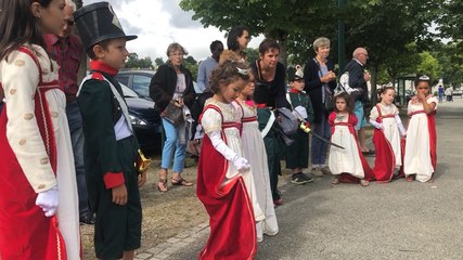 À Napoléonville, les visites se font en tenue d’époque