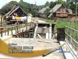 PUENTE SIGUE DERRUMBADO - IQUITOS