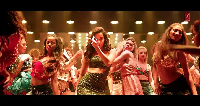 Psycho Saiyaan | Saaho | Prabhas, Shraddha Kapoor | Tanishk Bagchi, Dhvani Bhanushali, Sachet Tandon