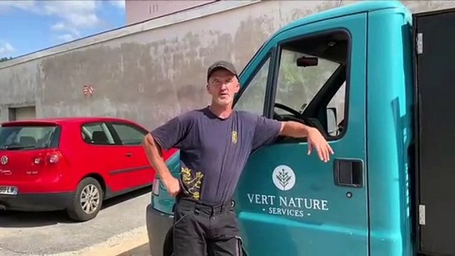 Regis Gros présente son entreprise d’entretien d’espaces verts