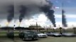 - ABD'nin Teksas eyaletinde bulunan ExxonMobil Rafineri'sinde büyük bir yangının meydana geldiği...