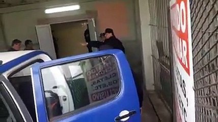 El traslado de El Pepo hacia  la comisaría 1ra de Chascomús