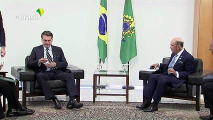 Bolsonaro recebe secretário americano