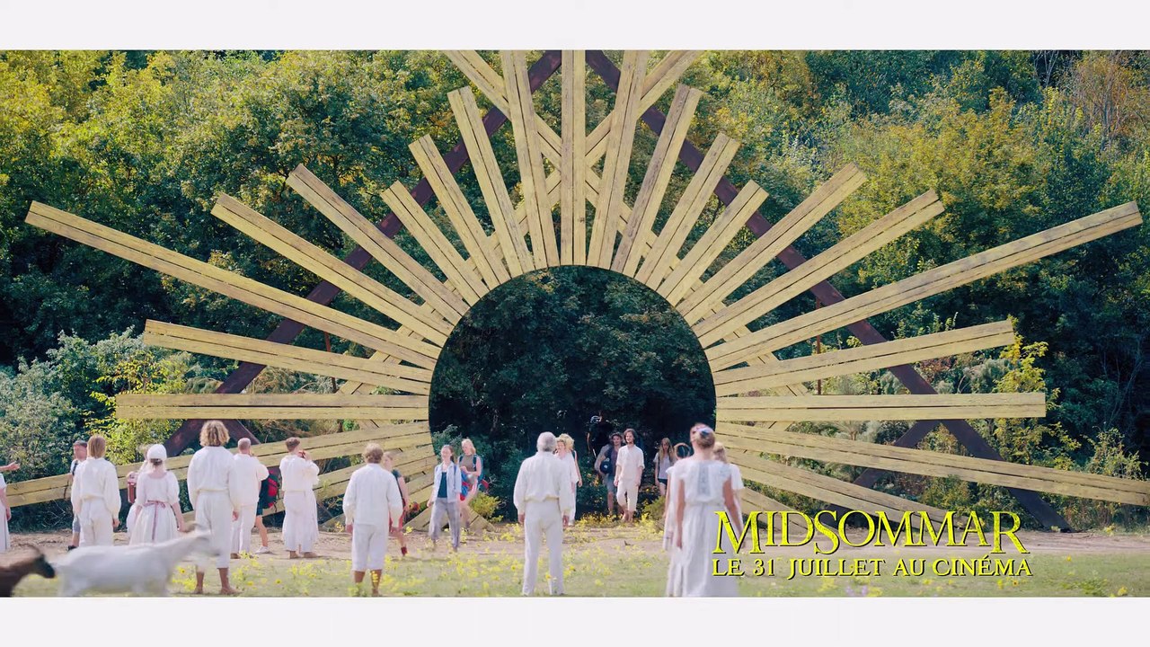 Midsommar film ☀ C'est comme ça ici à 21h ! ☀