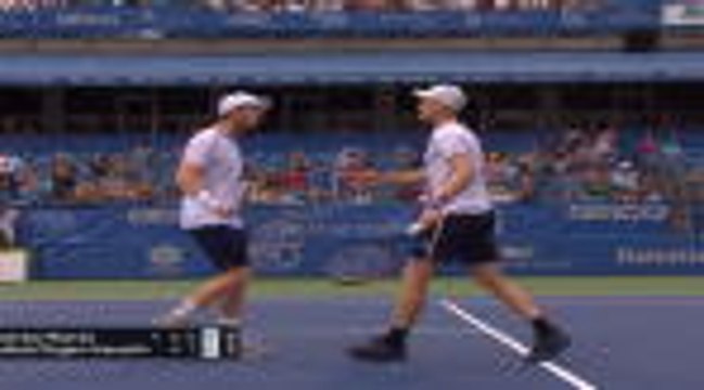 Murray brothers begin Washington doubles campaign with three set win
