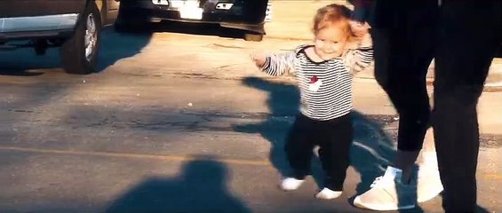 Brantley Gilbert - Man That Hung The Moon