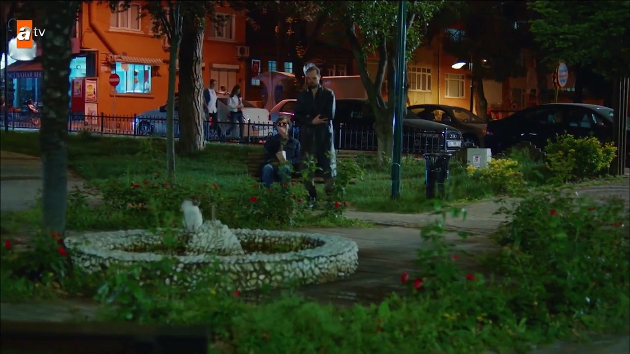 Havada kötülük kokusu var! - Mutlu Ol Yeter 7.Bölüm