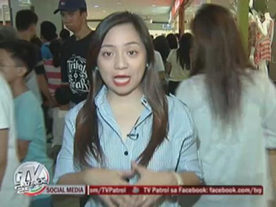 Malls near Serendra packed with shoppers after...
