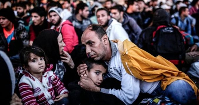 Son dakika! İstanbul Valiliği açıkladı: 12 bin 474 kaçak göçmen toplanma merkezine gönderildi