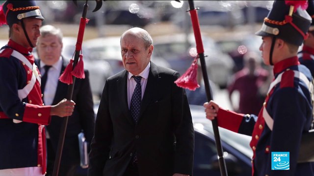 Brazilian President Bolsonaro snubs French FM for a haircut