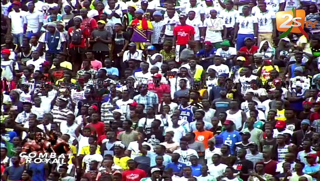 TOUSS MODOU LO LORS DU COMBAT ROYAL