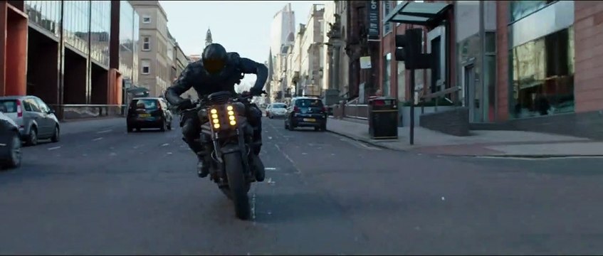 Extrait du film Fast & Furious Hobbs & Shaw - Course poursuite