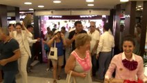 Tuğba Kuruyemiş, Kadıköy'de 84'üncü mağazasını açtı