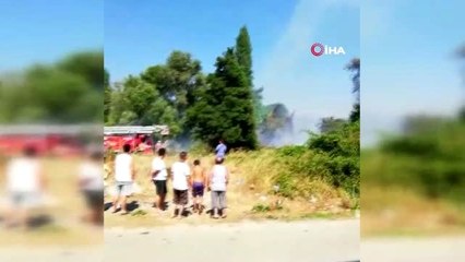 Gemlik'te tatilcileri korkutan yangın