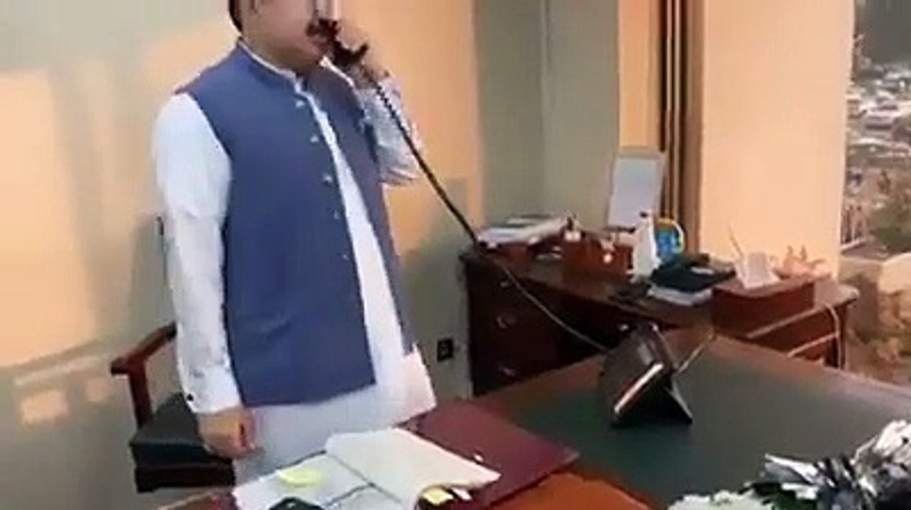 Sadiq Sajrani Talks With PM Imran Khan