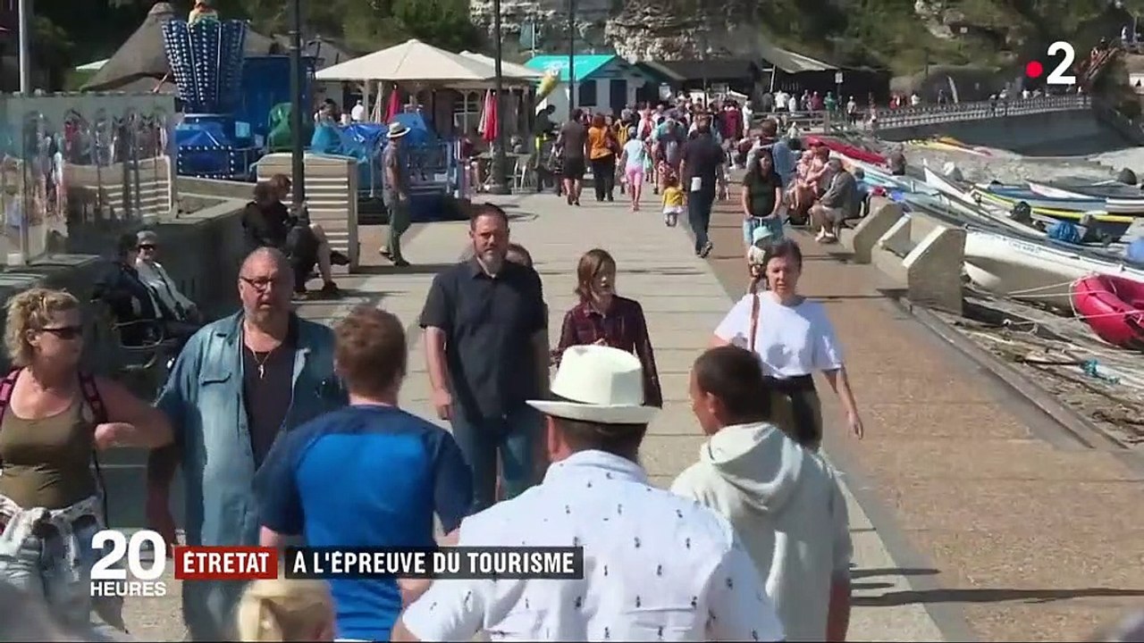 Falaises d'Étretat : le tourisme pèse sur l'environnement