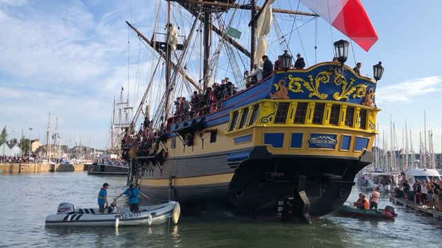 L’armada du festival du Chant de marin débarque
