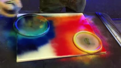 NYC Street Artist ( 720 X 1280 )