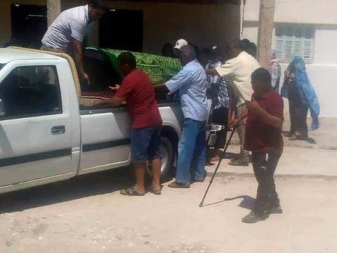 صور من جنازة المواطن التونسي فرج رحومة الذي تم حرقه في ألمانيا