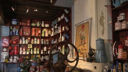 Antiquités - Un café s’il vous plaît !