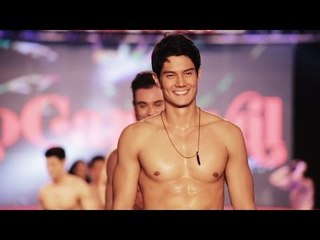 The Cosmo Carnival, In 4 Glorious Minutes