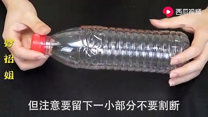 【Wonderful Partner - Trash Can & Plastic Bottle】活了20年才知道，原来在垃圾桶上放一个塑料瓶，还有这个作用
