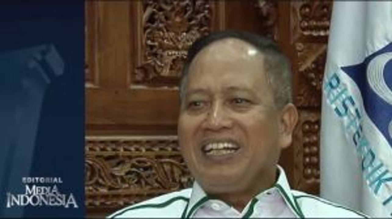 Wacana Mengimpor Rektor