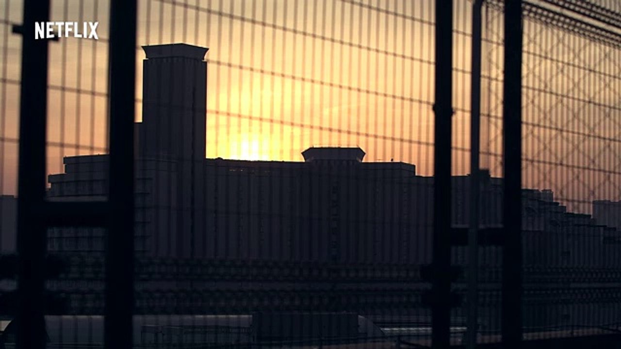 流佳と莉咲子、スケボーの続き…「ケニーさんってなんでこの家にいるんだっけ？」