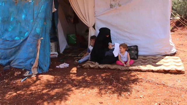 منظمات سوريا المحلية تعجز عن تأمين احتياجات النازحين الضرورية