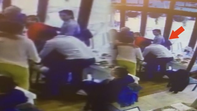 Türk restoran müdürü, müşterinin hayatını kurtardı