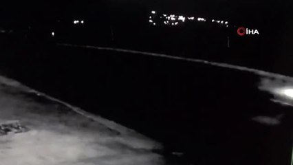 Karşıya geçerken hayatını kaybetti...Kaza anları kamerada