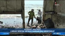 Limbah Minyak Mentah di Karawang Mengotori Rumah Warga