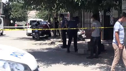 Esnaflar arasında silahlı kavga: 2 yaralı - KİLİS