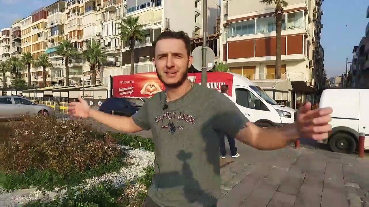 VAZİFE #1   SOKAKTA 50 METRE SÜRÜNDÜM !!