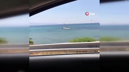 Bodrum'da kayalıklara çarpan tekne battı: 2 kişi kurtarıldı