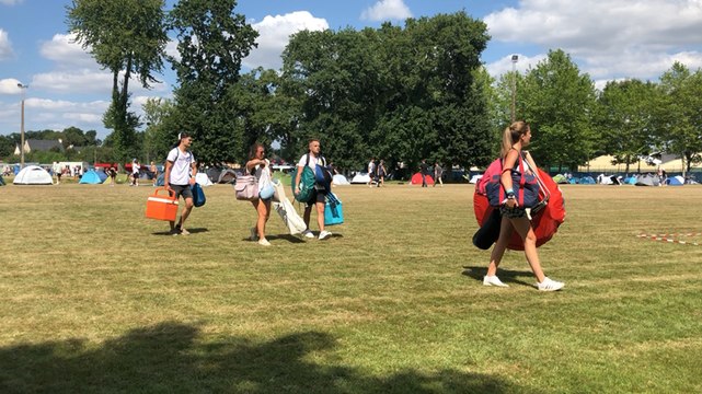 L’arrivée des festivaliers au camping