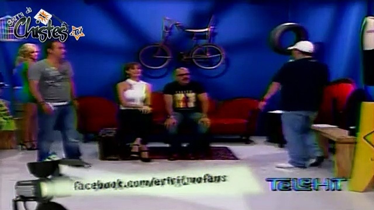 110 GUERRA DE CHISTES 2010 CAP 110 CON Erika Honstein
