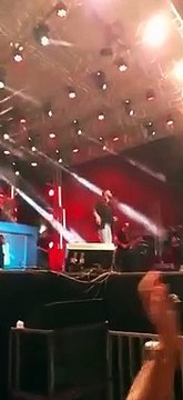 Vídeo: Gustavo Lima é atingido no rosto durante show na Bahia