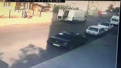 Ziynet eşyası ve parasının çalındığını polisten öğrendi