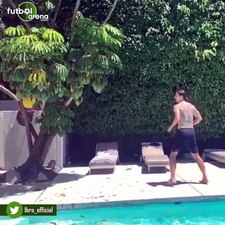 İbrahimovic yine farkını ortaya koydu..