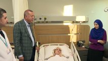 Cumhurbaşkanı Erdoğan, Bursa Şehir Hastanesi'nde tedavi gören hastaları ziyaret etti - BURSA